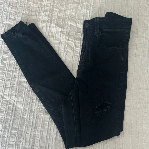 American Eagle Women's Black Distressed Skinny Jeans - Picture 2 of 5